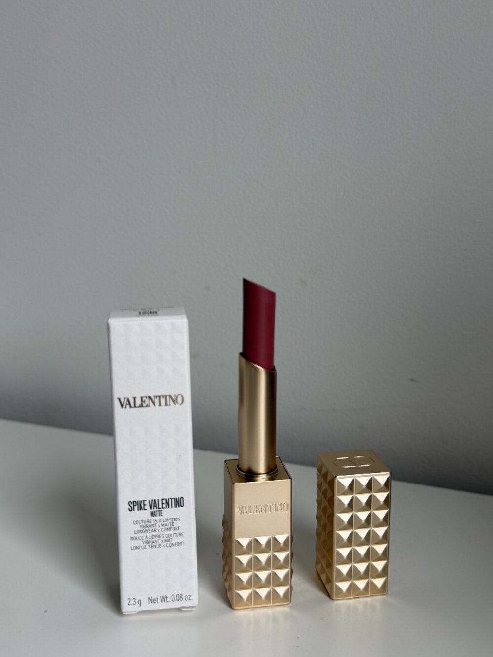 NWT Valentino Spike Buttery Matte Lipstick 123R Spike a Pose